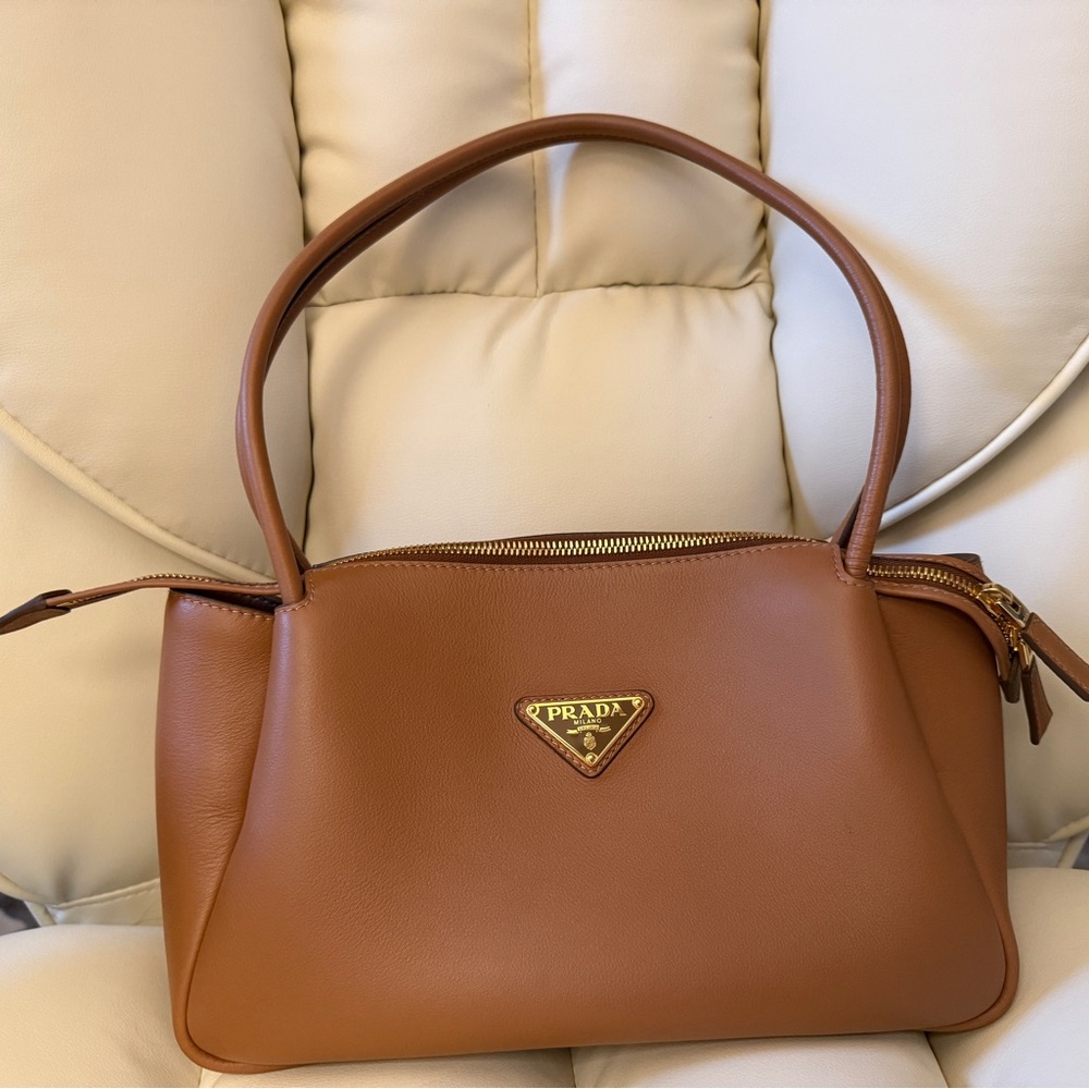 PRADA BORSA A MANO